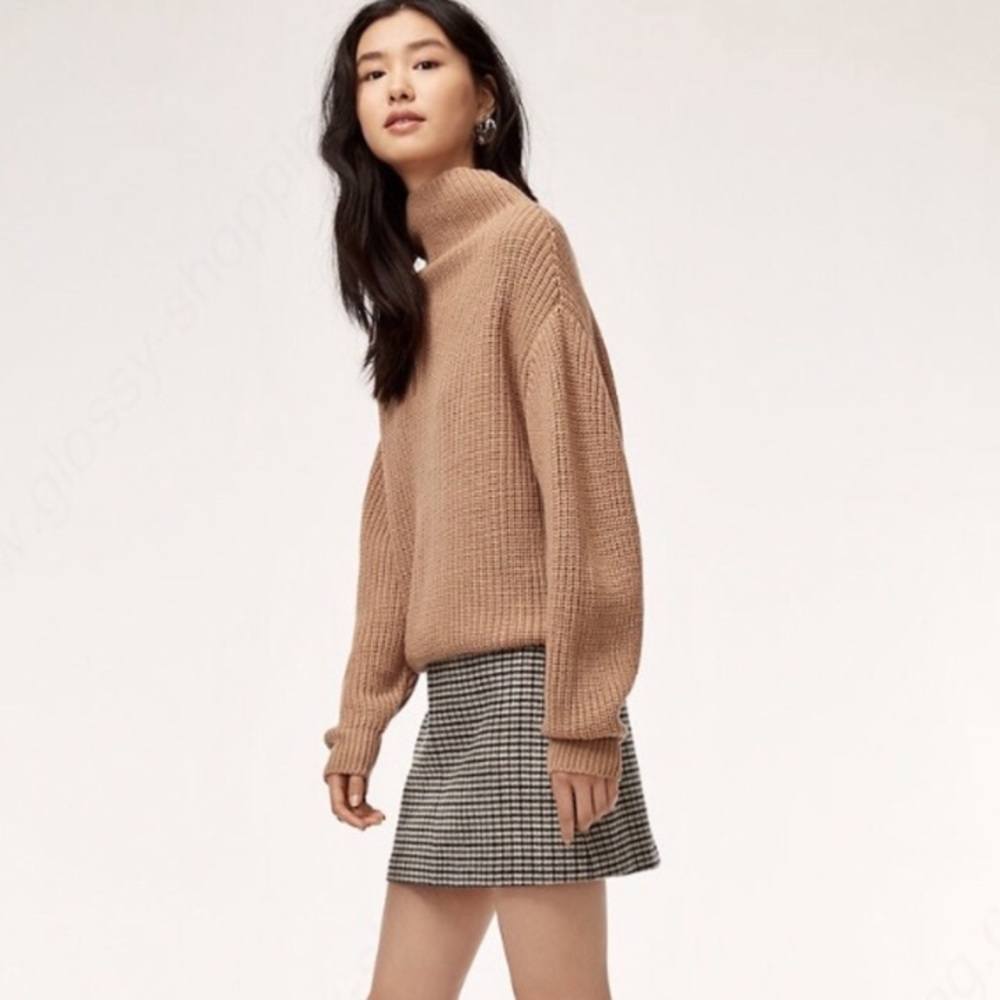 RARE Wilfred Essonne Plaid Skirt from Artiza ⚡️🖤